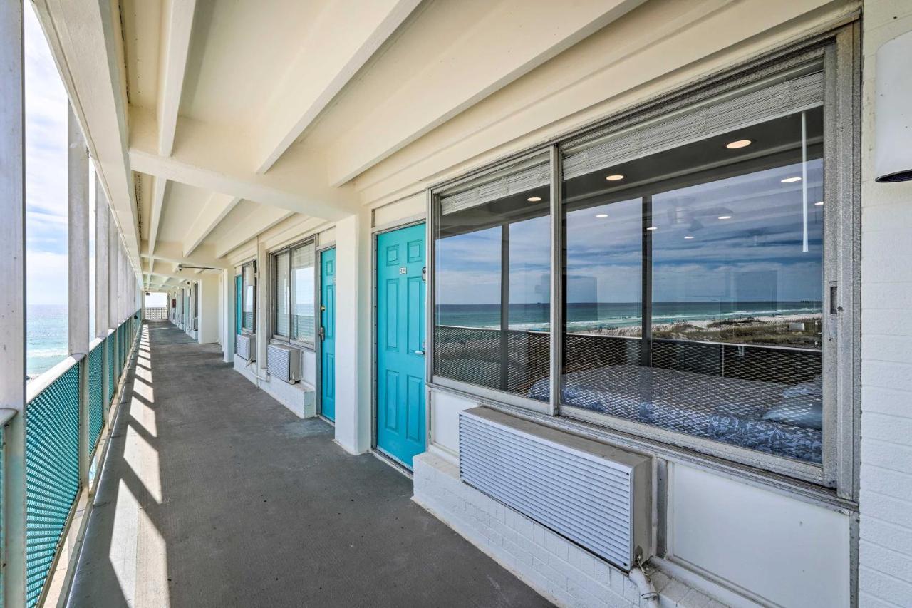 Oceanfront Pcb Studio With Pool And Beach Access! Lägenhet Panama City Beach Exteriör bild
